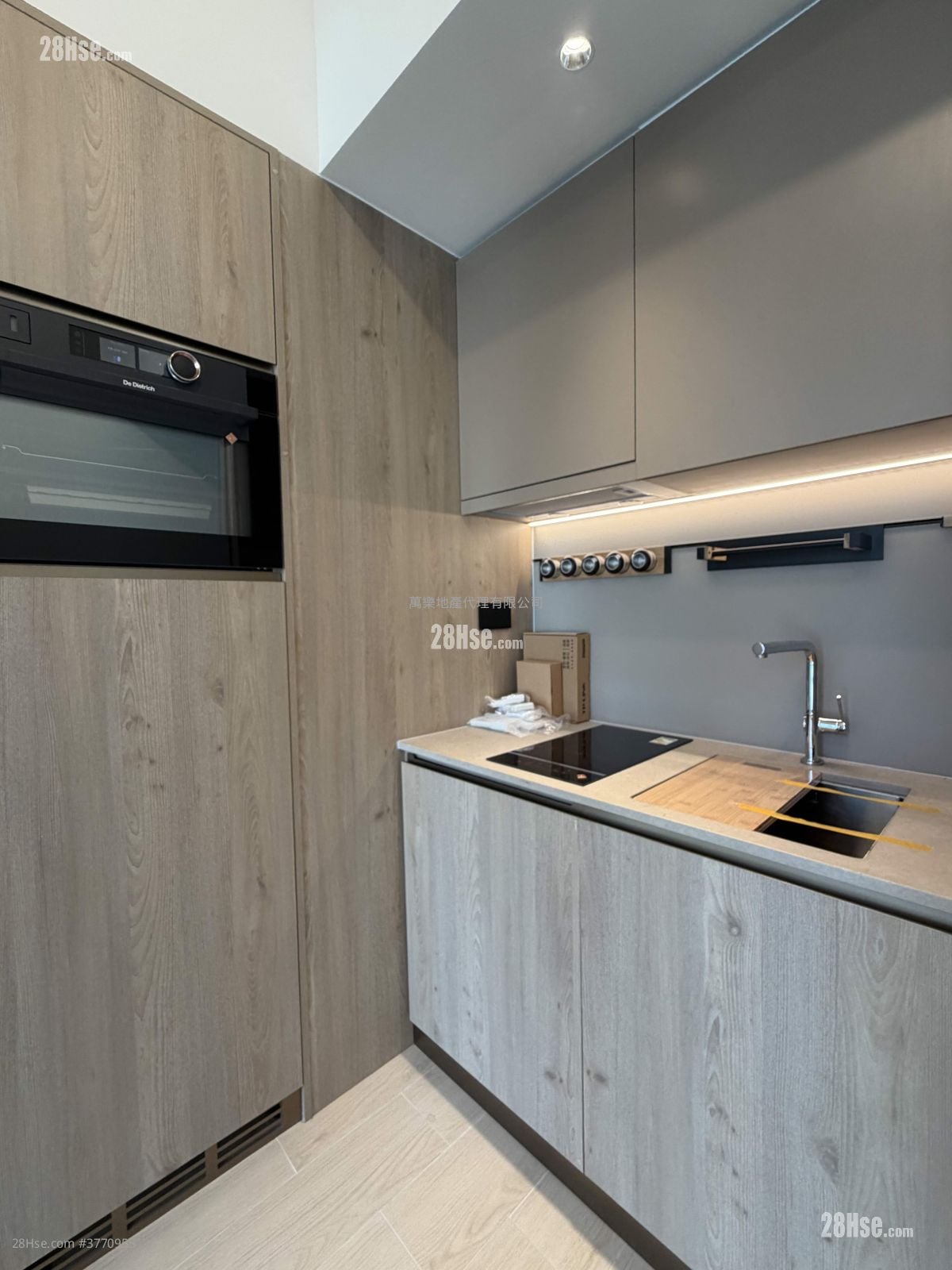 Finnie Rental 1 Bedroom , 1 Bathroom 245 ft²