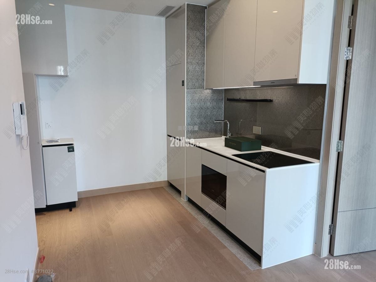 Park Seasons Sell 1 Bedroom , 1 Bathroom 327 ft²