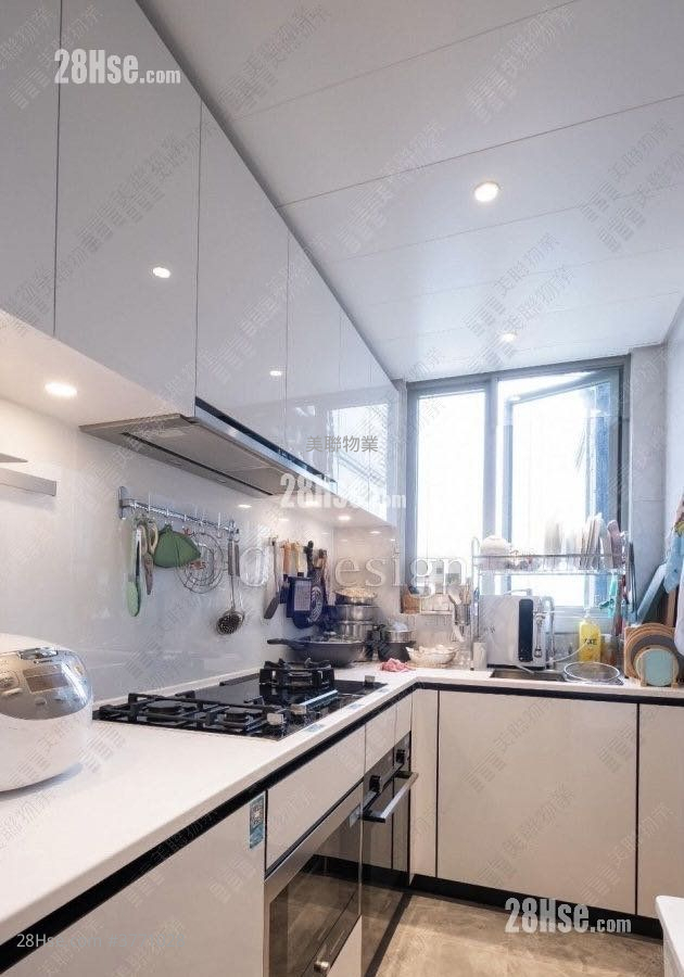 Ocean Marini Sell 4 Bedrooms , 2 Bathrooms 1,062 ft²