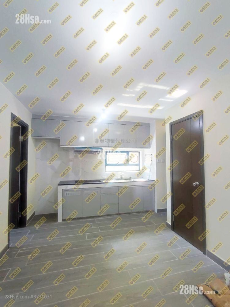 厅: 村屋 售盘 2 房 , 1 浴室