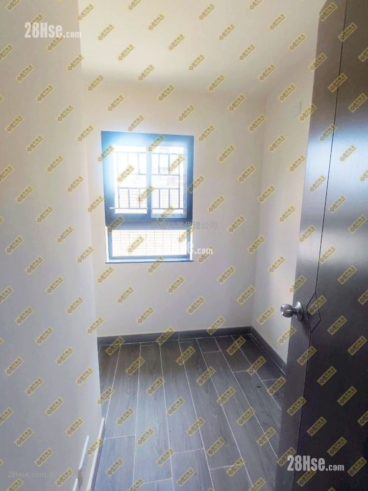 睡房 2: 村屋 售盘 2 房 , 1 浴室