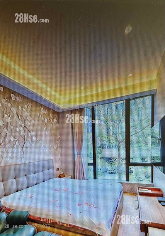 Mont Rouge Sell 4 Bedrooms 2,846 ft²