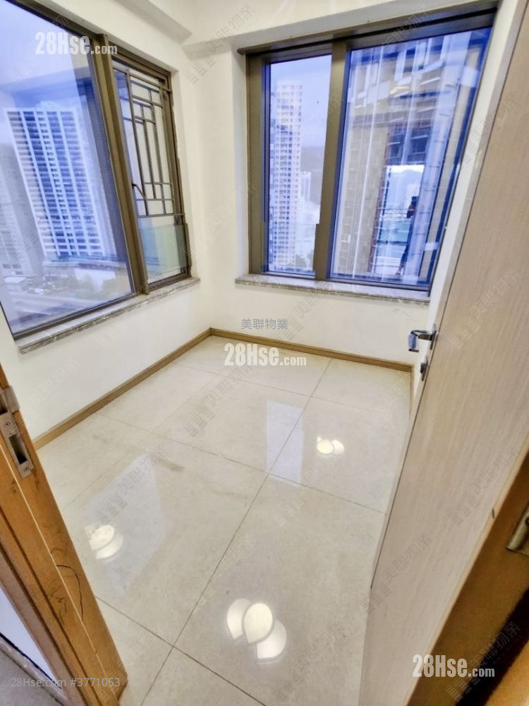 海之恋 售盘 3 房 , 2 浴室 754 平方尺