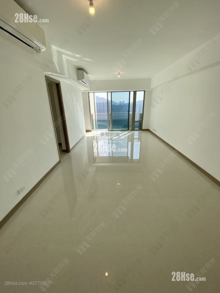 海之恋 售盘 4 房 , 4 浴室 1,161 平方尺