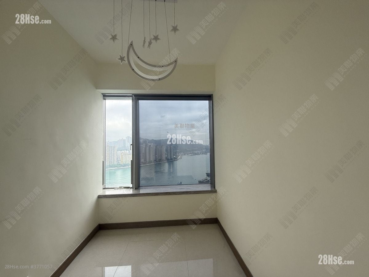 海之恋 售盘 4 房 , 4 浴室 1,161 平方尺