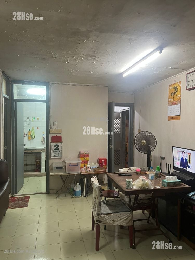 翠屏北邨 售盘 3 房 , 1 浴室 494 平方尺