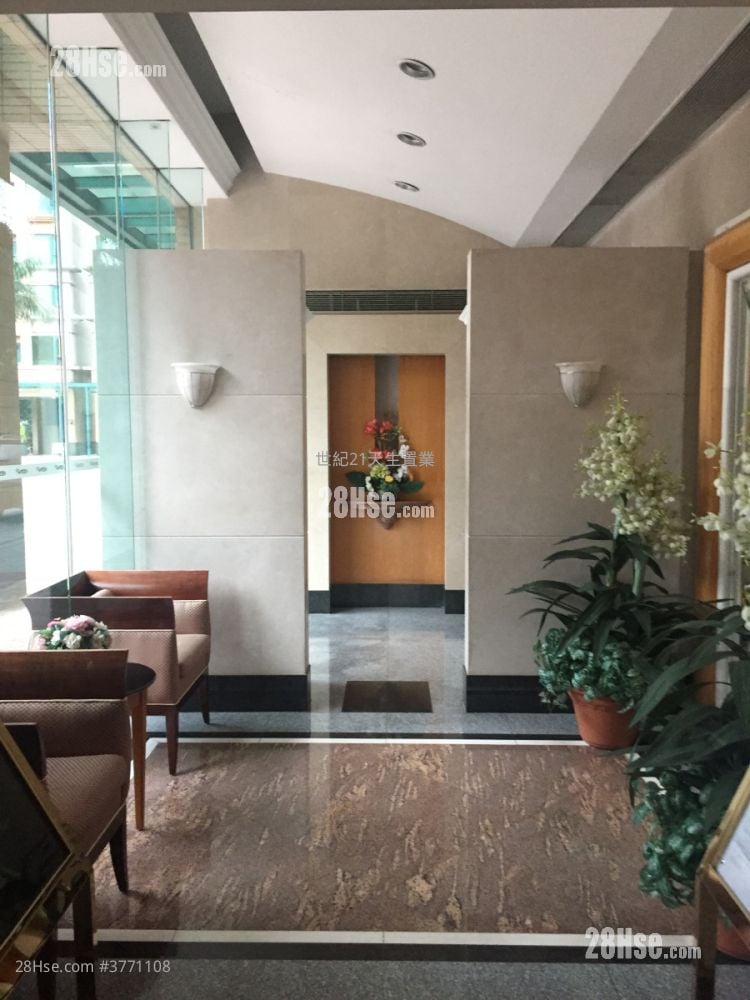 Palatial Coast Sell 4 Bedrooms , 3 Bathrooms 1,187 ft²