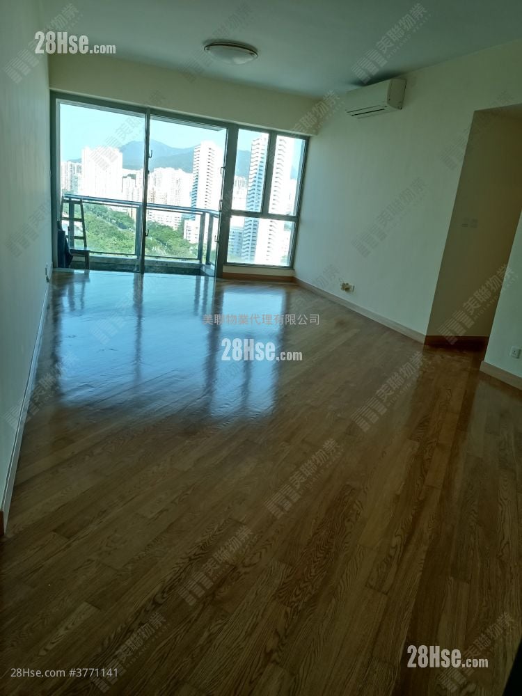 The Riverpark Sell 4 Bedrooms 1,250 ft²