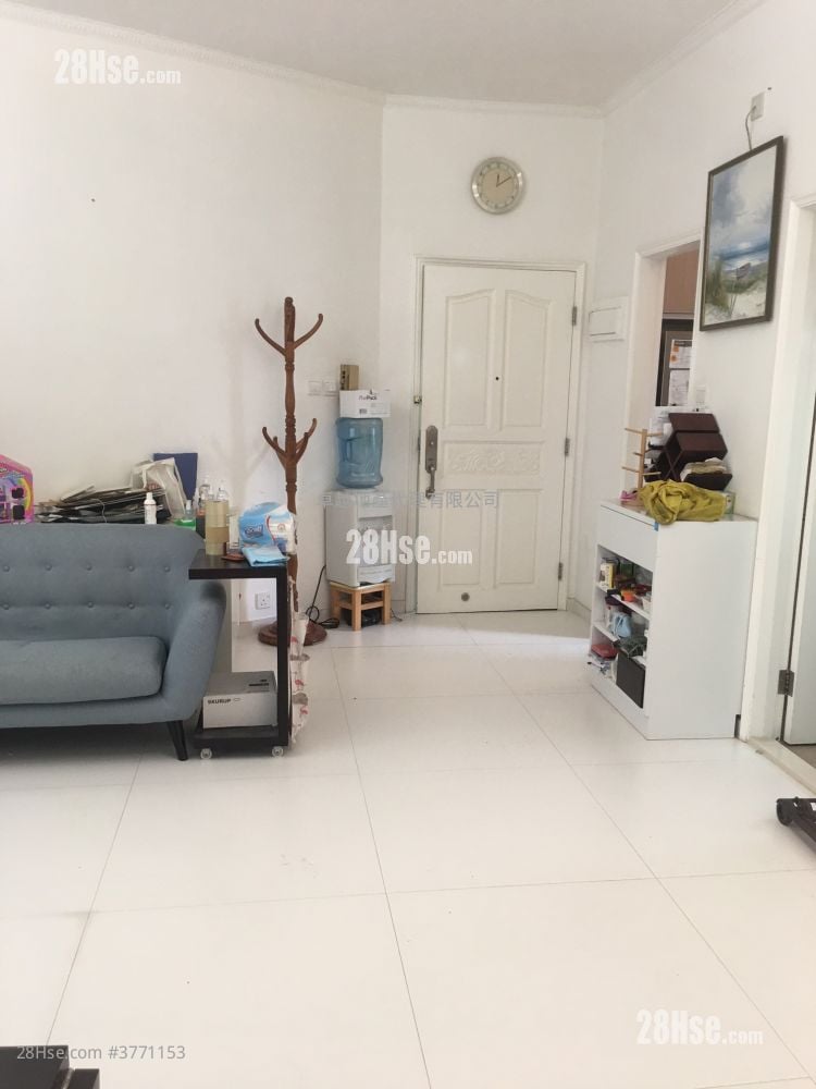 2 Comfort Terrace Sell 3 Bedrooms , 2 Bathrooms 702 ft²