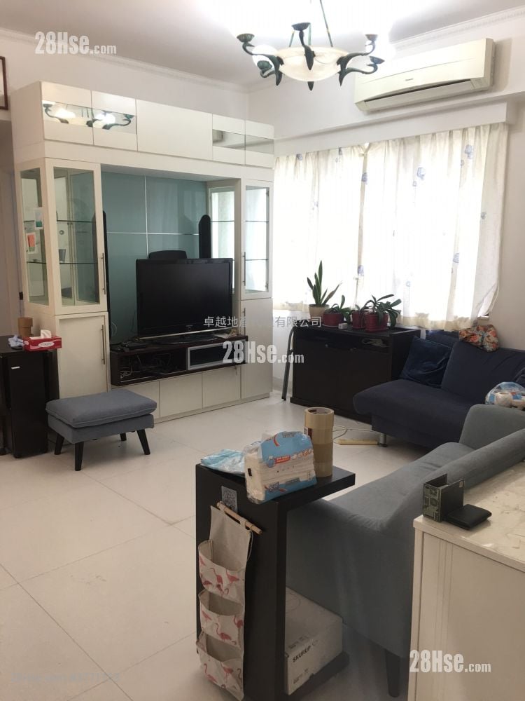 2 Comfort Terrace Sell 3 Bedrooms , 2 Bathrooms 702 ft²