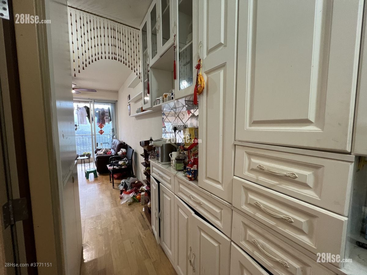 绿怡雅苑 售盘 2 房 , 1 浴室 569 平方尺