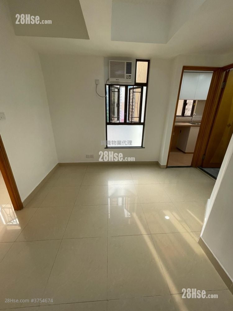 Kwong Yiu Mansion  Sell 2 Bedrooms , 1 Bathroom 333 ft²