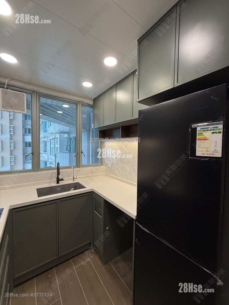 维景湾畔 售盘 2 房 , 1 浴室 550 平方尺