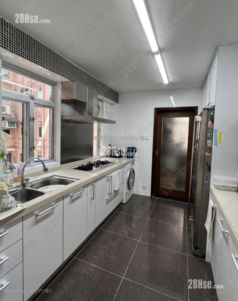 碧丽园 售盘 4 房 1,152 平方尺