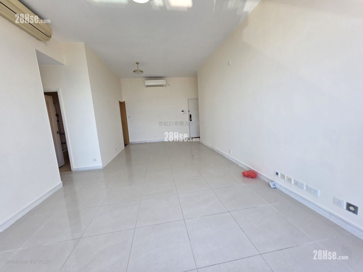 Lake Silver Sell 4 Bedrooms , 2 Bathrooms 1,001 ft²