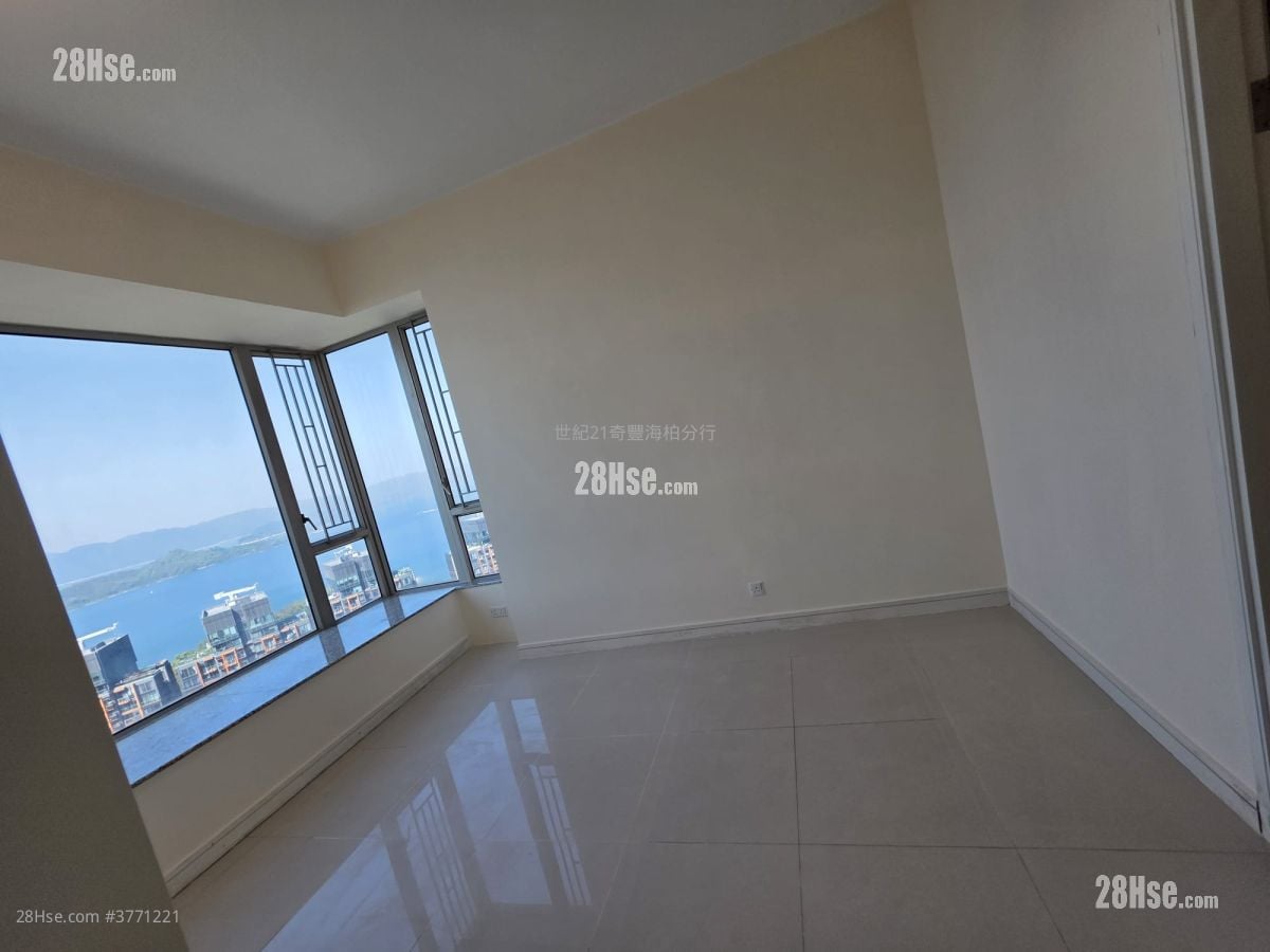 Lake Silver Sell 4 Bedrooms , 2 Bathrooms 1,001 ft²