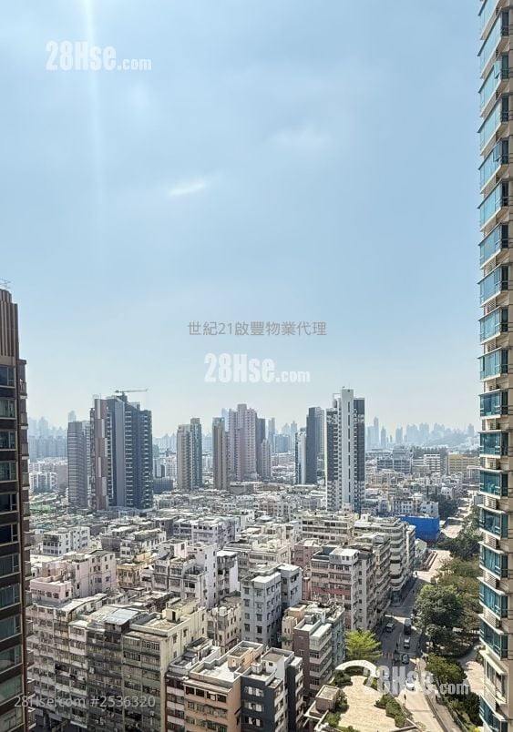 豪门 售盘 3 房 , 2 浴室 870 平方尺