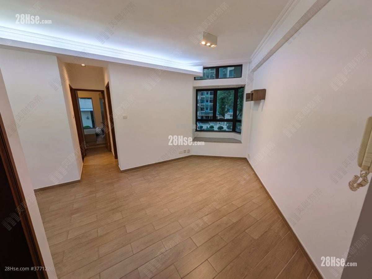 Grand Horizon Sell 2 Bedrooms , 1 Bathroom 487 ft²