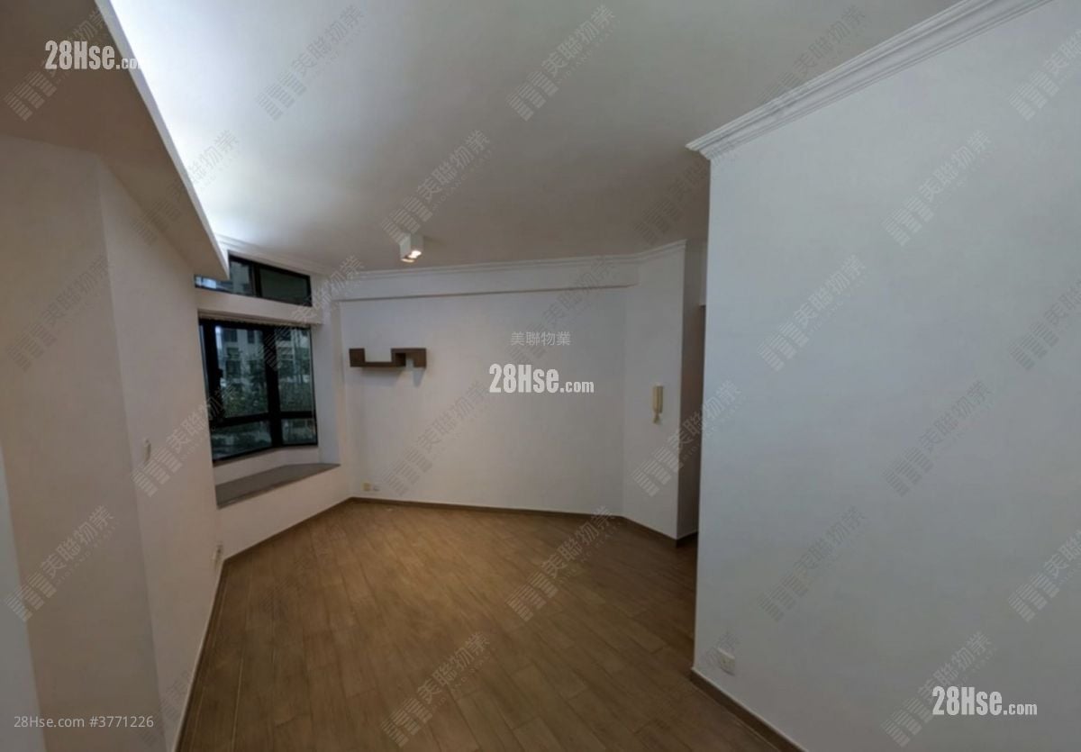 Grand Horizon Sell 2 Bedrooms , 1 Bathroom 487 ft²