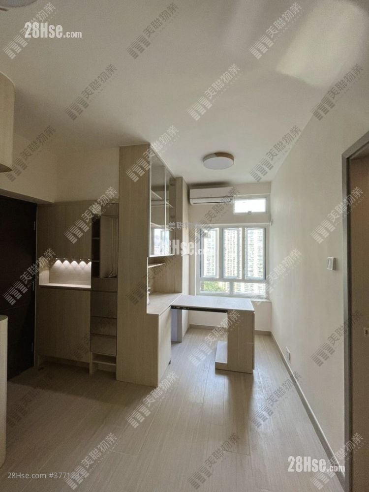 Mayfair Gardens Sell 2 Bedrooms 401 ft²