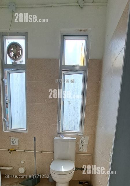 Kin Fat Industrial Centre Sell