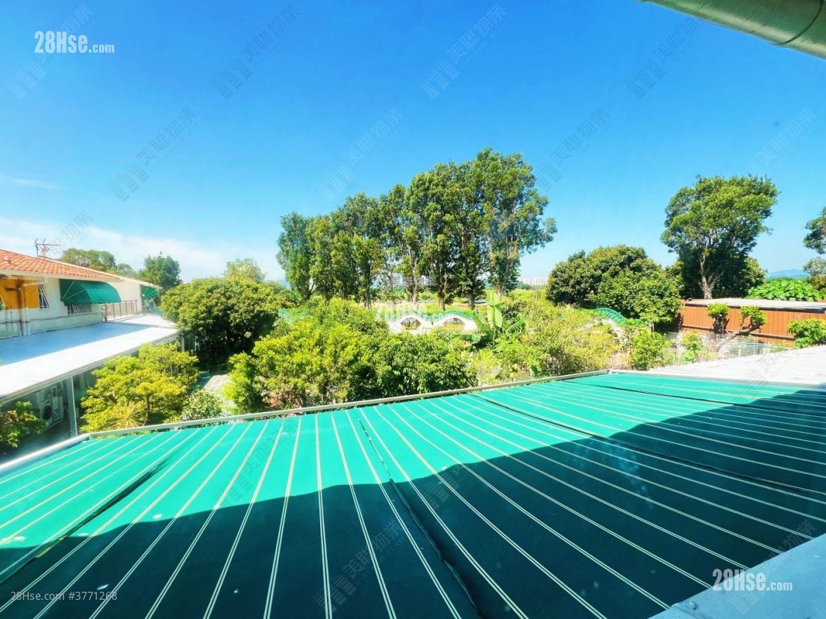 Fairview Park Sell 3 Bedrooms , 2 Bathrooms 840 ft²