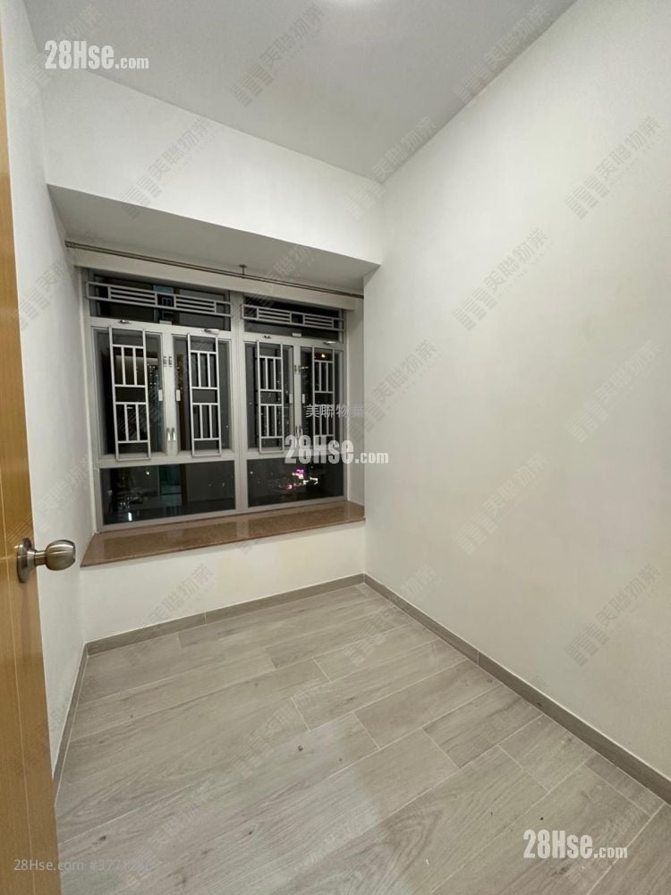 荃丰中心 售盘 3 房 493 平方尺