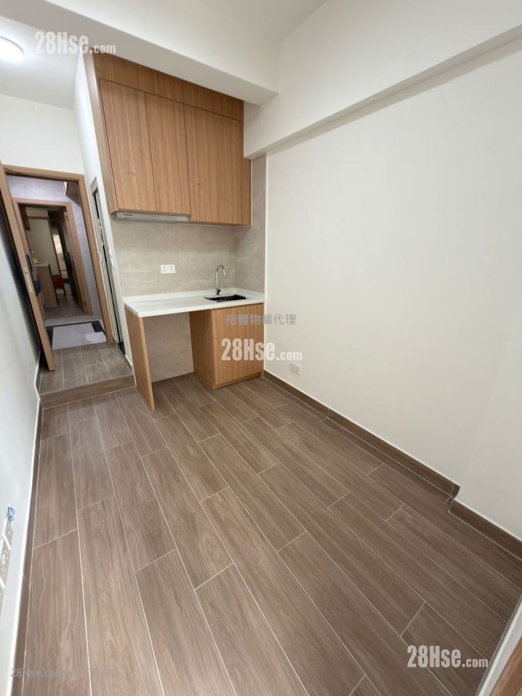 Apartment Rental 1 Bedroom , 1 Bathroom 160 ft²