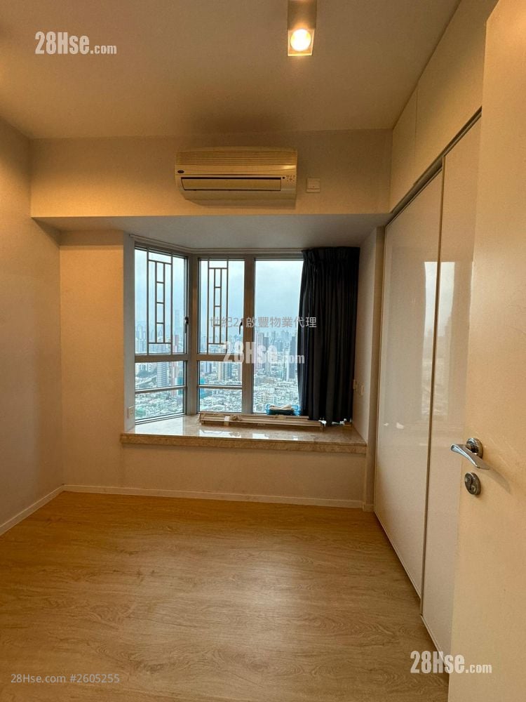 豪门 售盘 3 房 , 2 浴室 870 平方尺