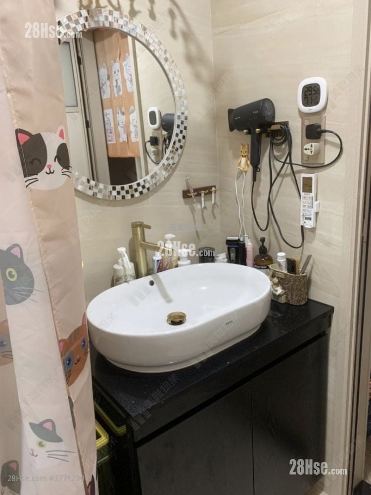 怡峰园 售盘 2 房 527 平方尺