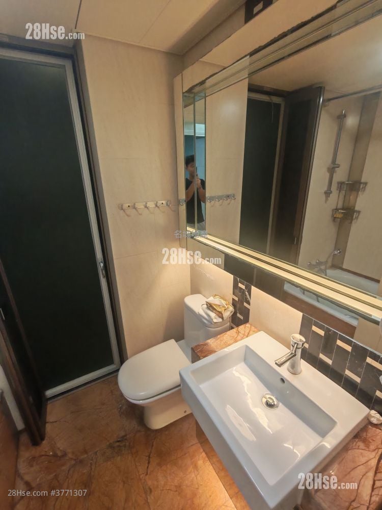 Festival City Sell 4 Bedrooms , 3 Bathrooms 958 ft²