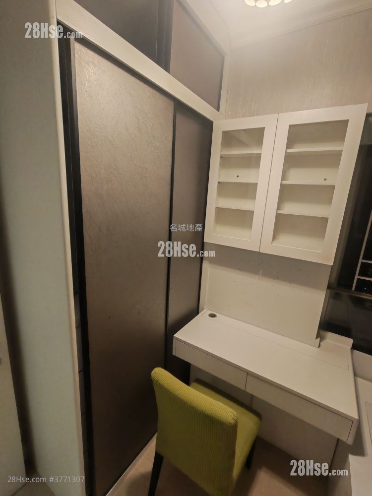 Festival City Sell 4 Bedrooms , 3 Bathrooms 958 ft²