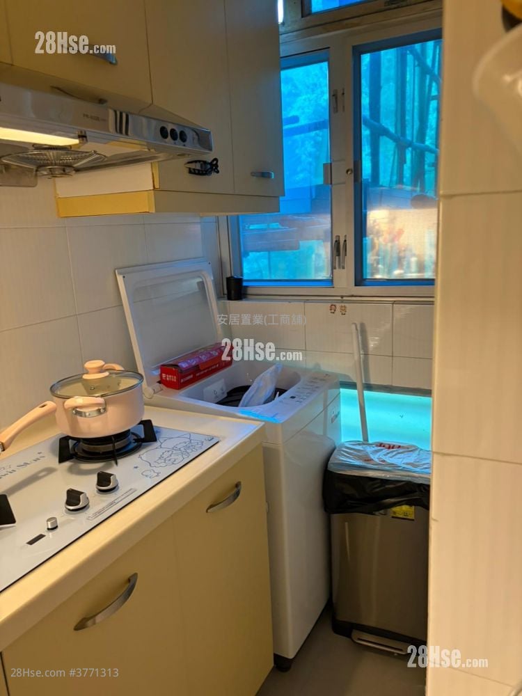 峰华邨 售盘 开放式间隔 , 1 浴室 385 平方尺