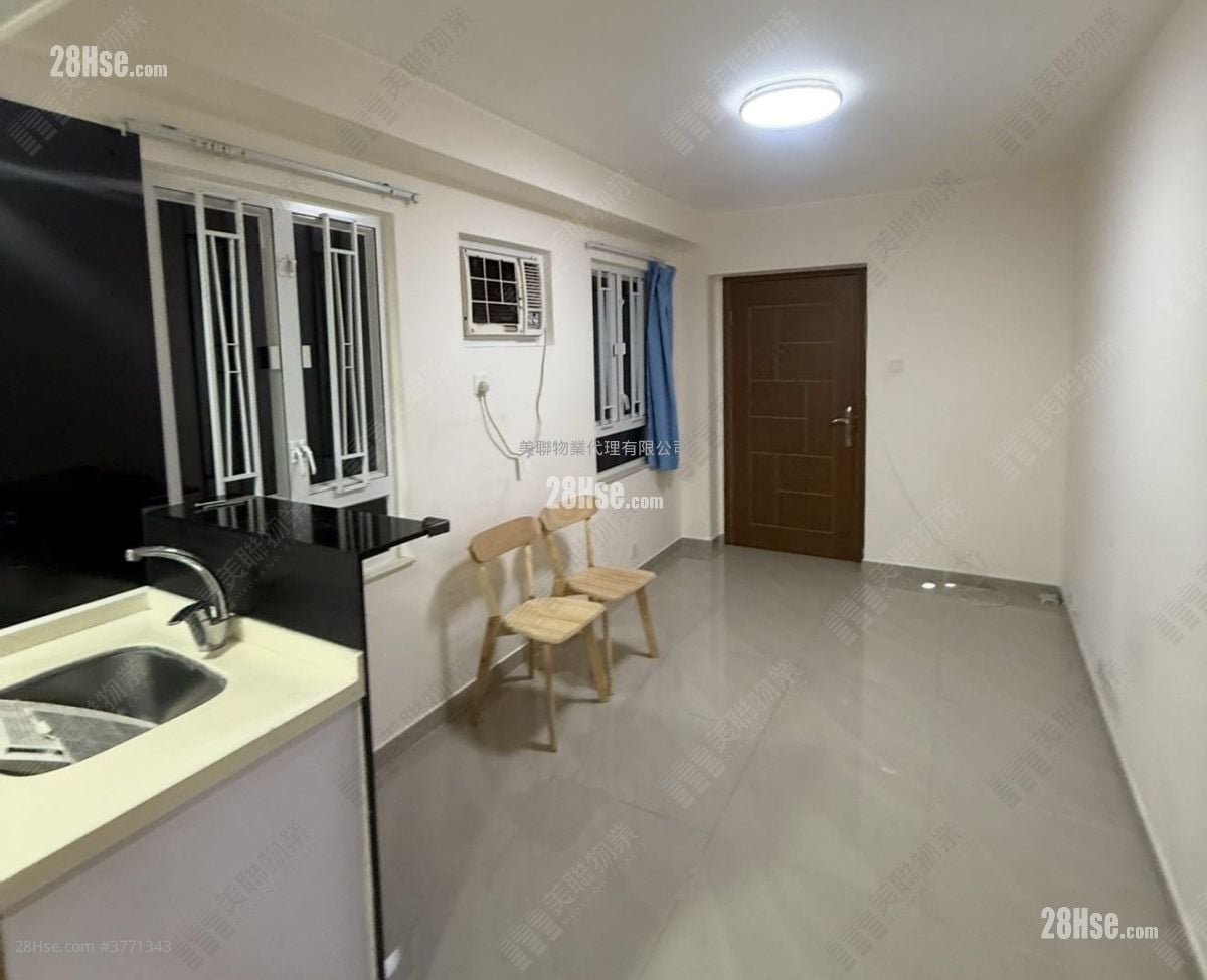 好运中心 售盘 2 房 334 平方尺