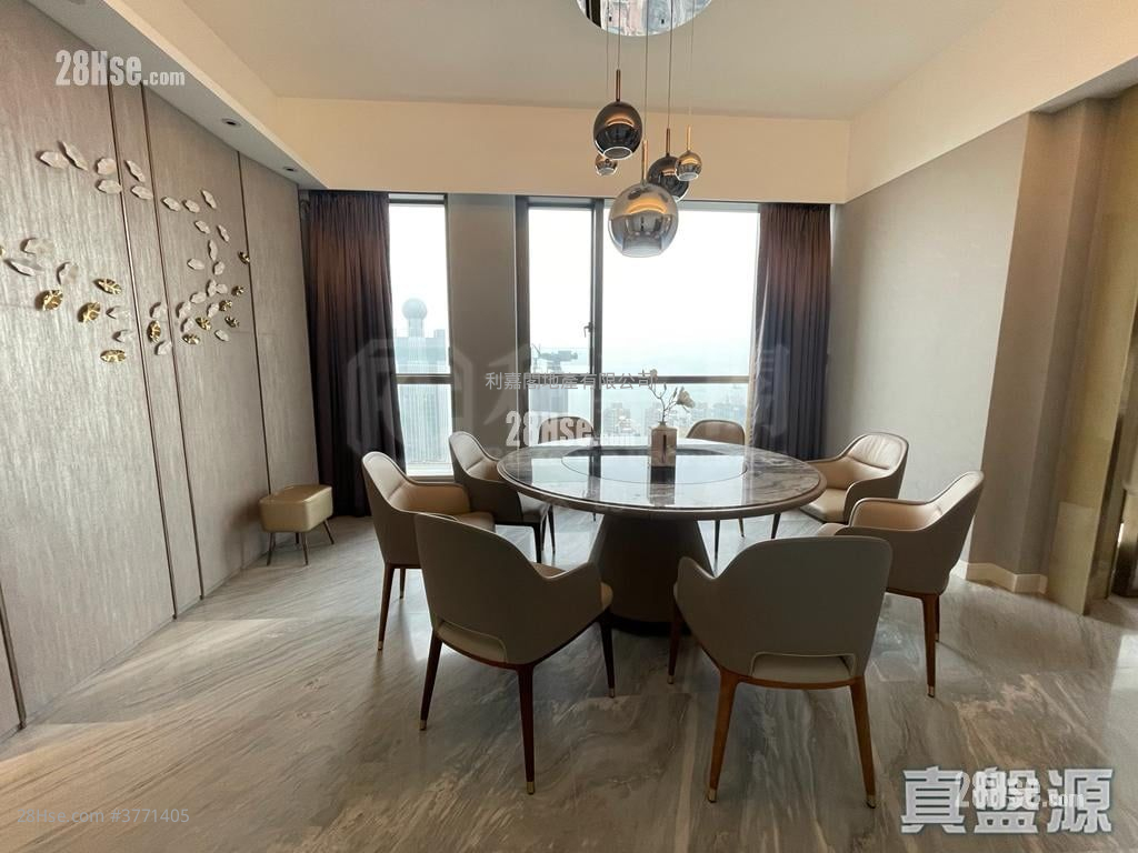 Kensington Hill Sell 4 Bedrooms , 4 Bathrooms 2,277 ft²