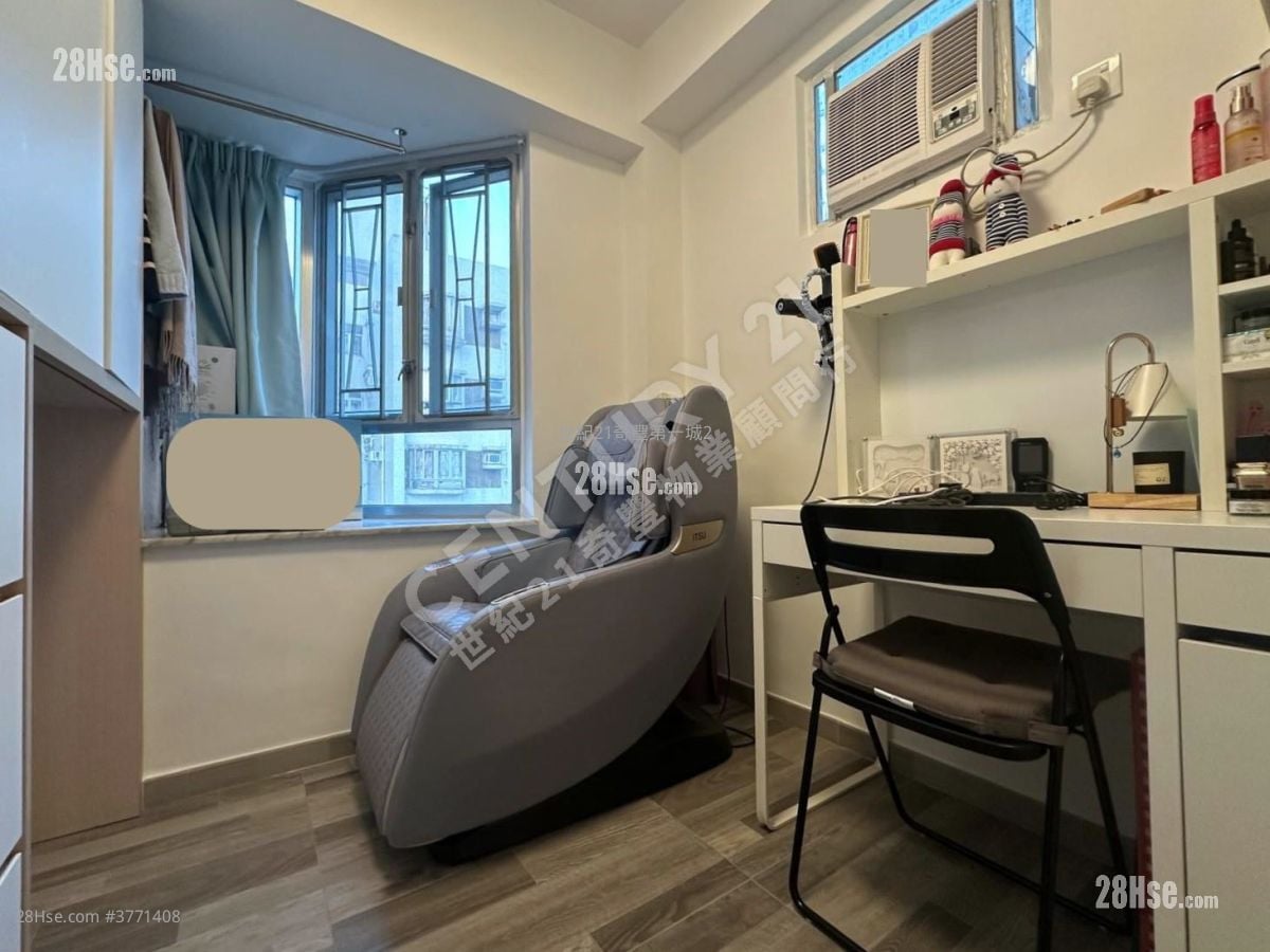 Grandeur Garden Sell 2 Bedrooms , 1 Bathroom 340 ft²