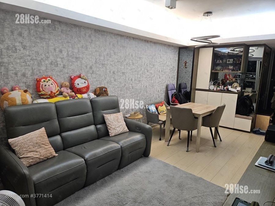 环宇海湾 售盘 3 房 , 2 浴室 713 平方尺