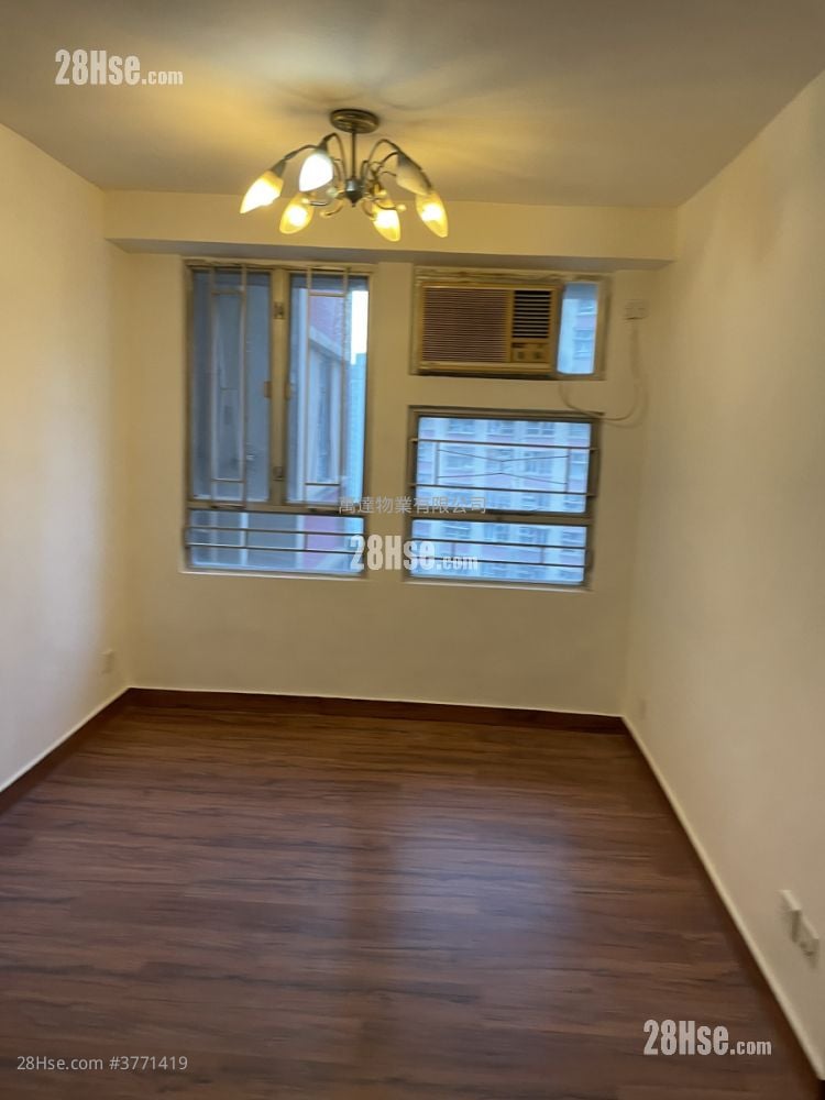 愉田苑 售盘 3 房 568 平方尺