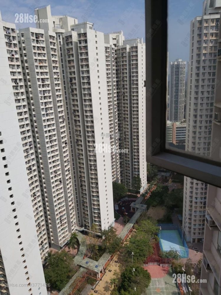 Tin Chung Court Sell 2 Bedrooms , 1 Bathroom