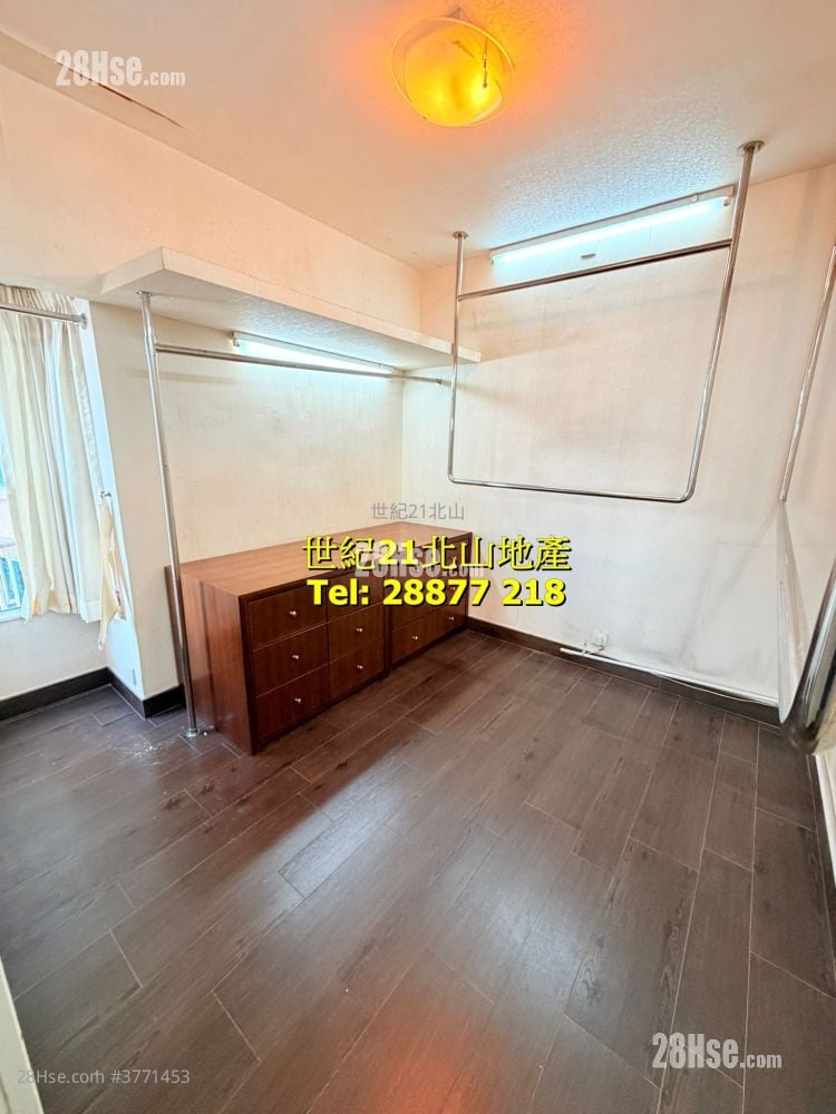 宝马山花园 售盘 3 房 , 2 浴室 843 平方尺