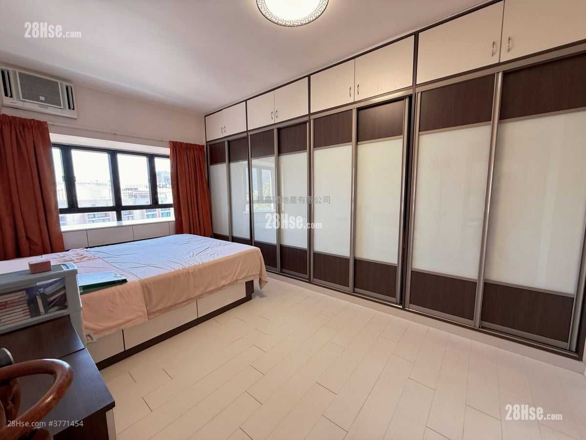 嘉丰花园 售盘 3 房 1,040 平方尺