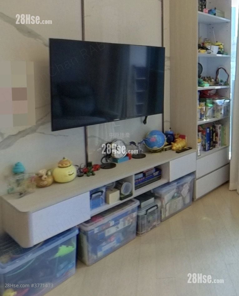 Mayfair By The Sea 8 Sell 3 Bedrooms , 2 Bathrooms 698 ft²