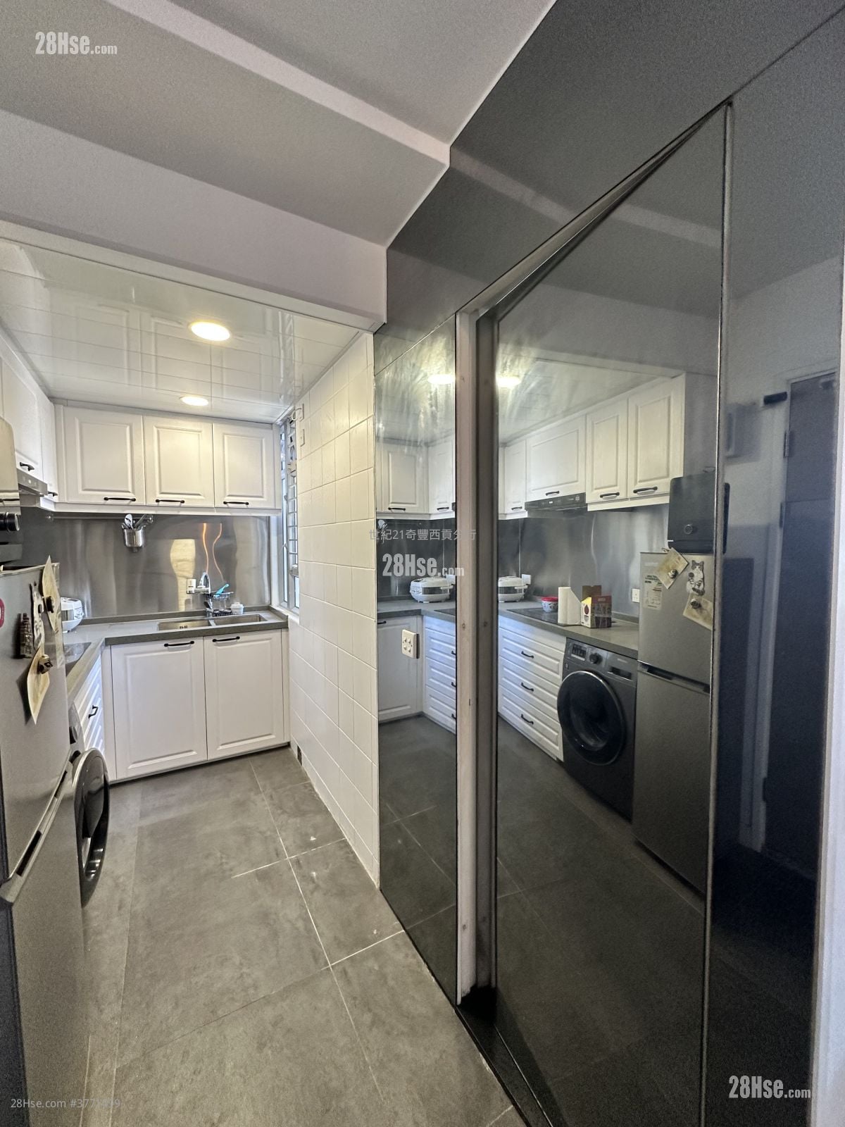 Yu Tai Court Sell Studio , 1 Bathroom 426 ft²