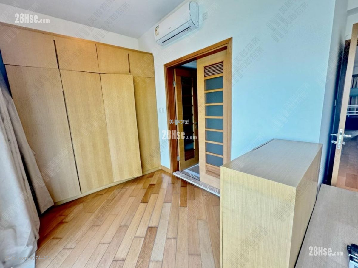 葡萄园 售盘 3 房 , 5+ 浴室 2,238 平方尺