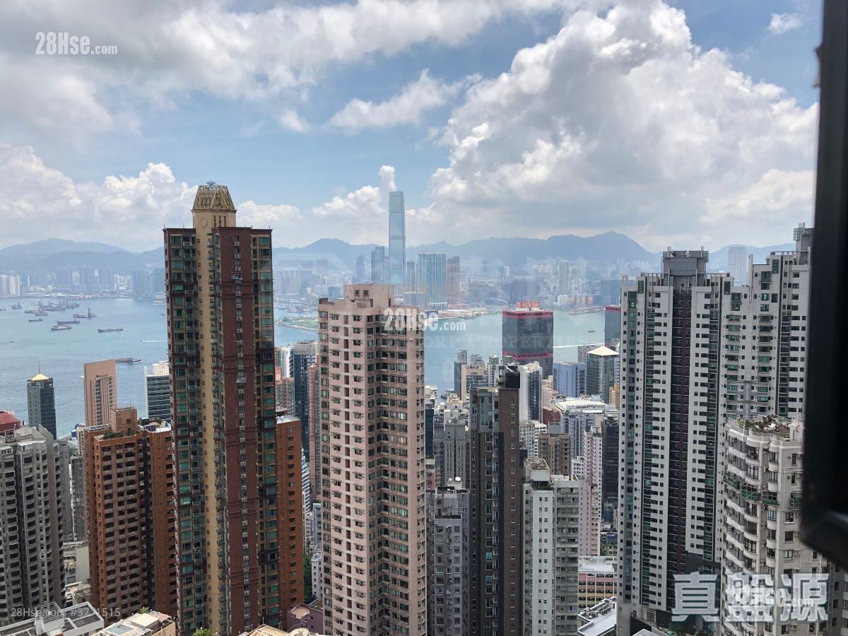 Imperial Court Sell 3 Bedrooms 1,002 ft²