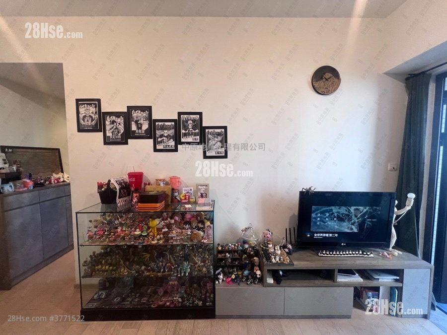 Lp6 Sell 2 Bedrooms 526 ft²