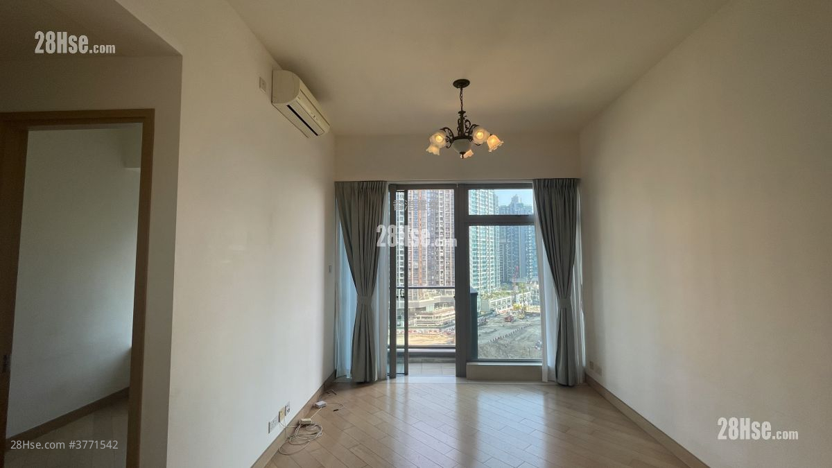 The Wings Sell 5+ Bedrooms , 3 Bathrooms 872 ft²