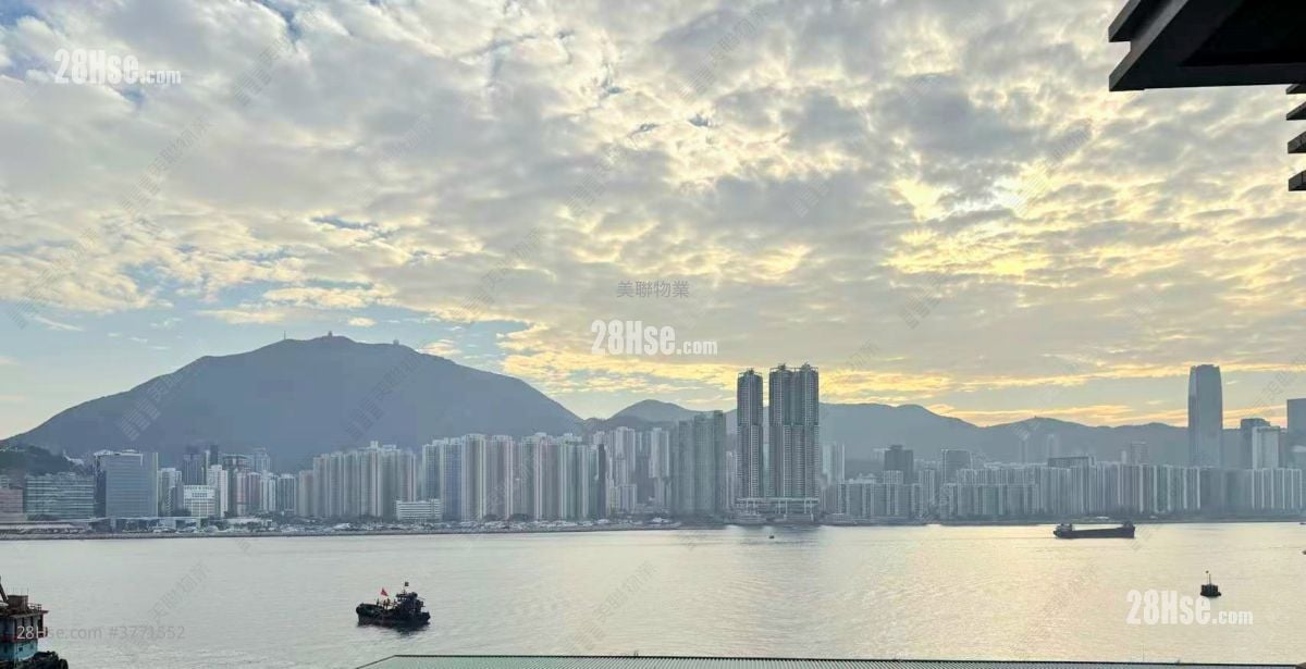 The Coast Line Sell 3 Bedrooms , 2 Bathrooms 707 ft²