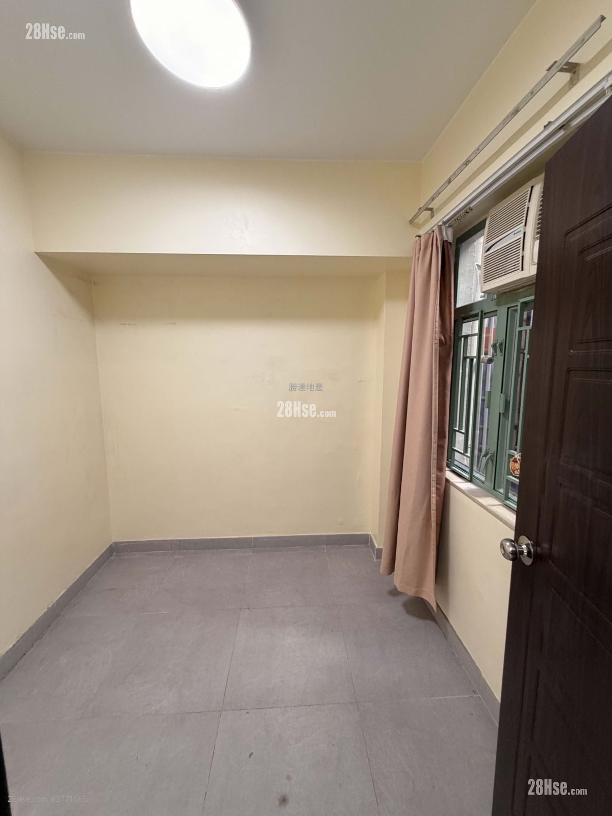 名人居 租盘 3 房 , 1 浴室 512 平方尺