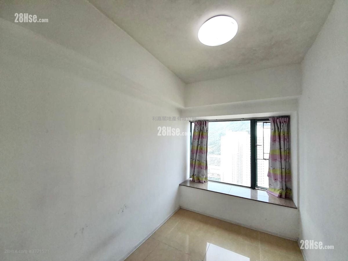 蓝澄湾 售盘 3 房 690 平方尺